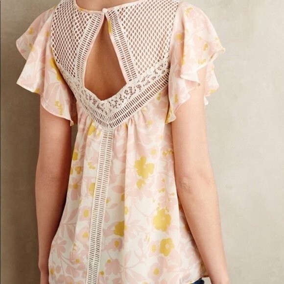 Anthropologie HD In Paris Floras Flutter Short Sleeve Top Floral Lace Key Hole - Picture 3 of 14